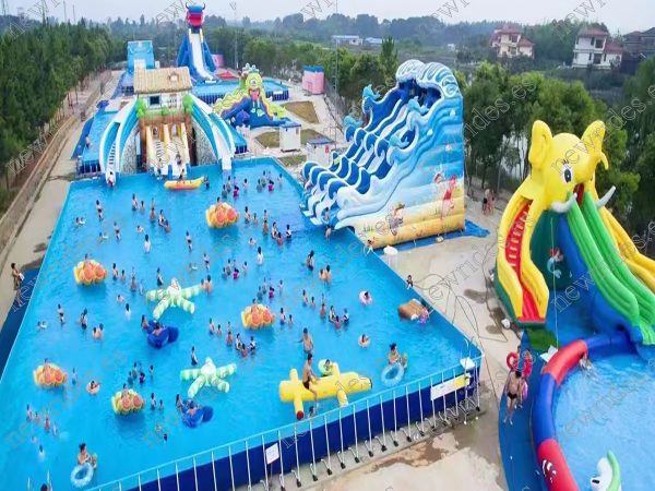 Paseos en castillo inflable del parque acuático a la venta