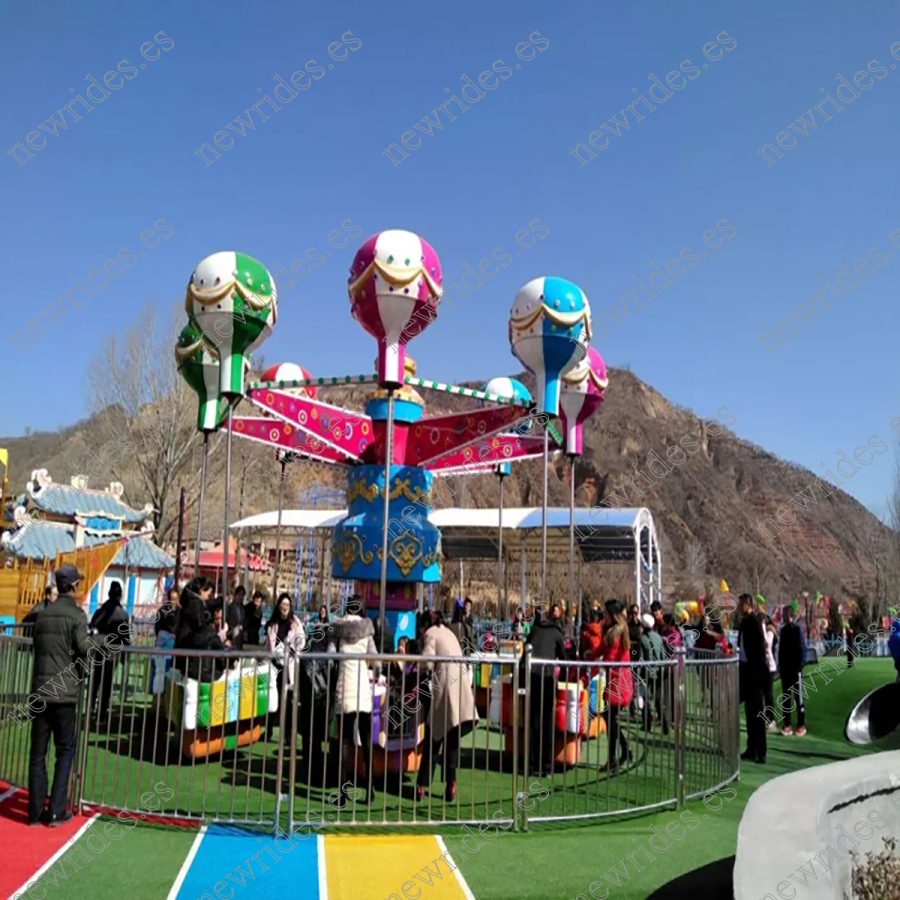 Paseos giratorios en globo Samba del parque de atracciones en venta